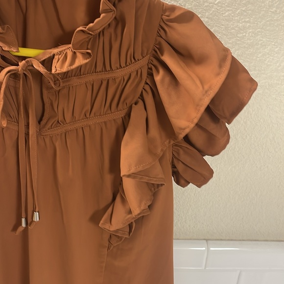 Entro Rusty Orange Ruffle Blouse - Picture 4 of 7